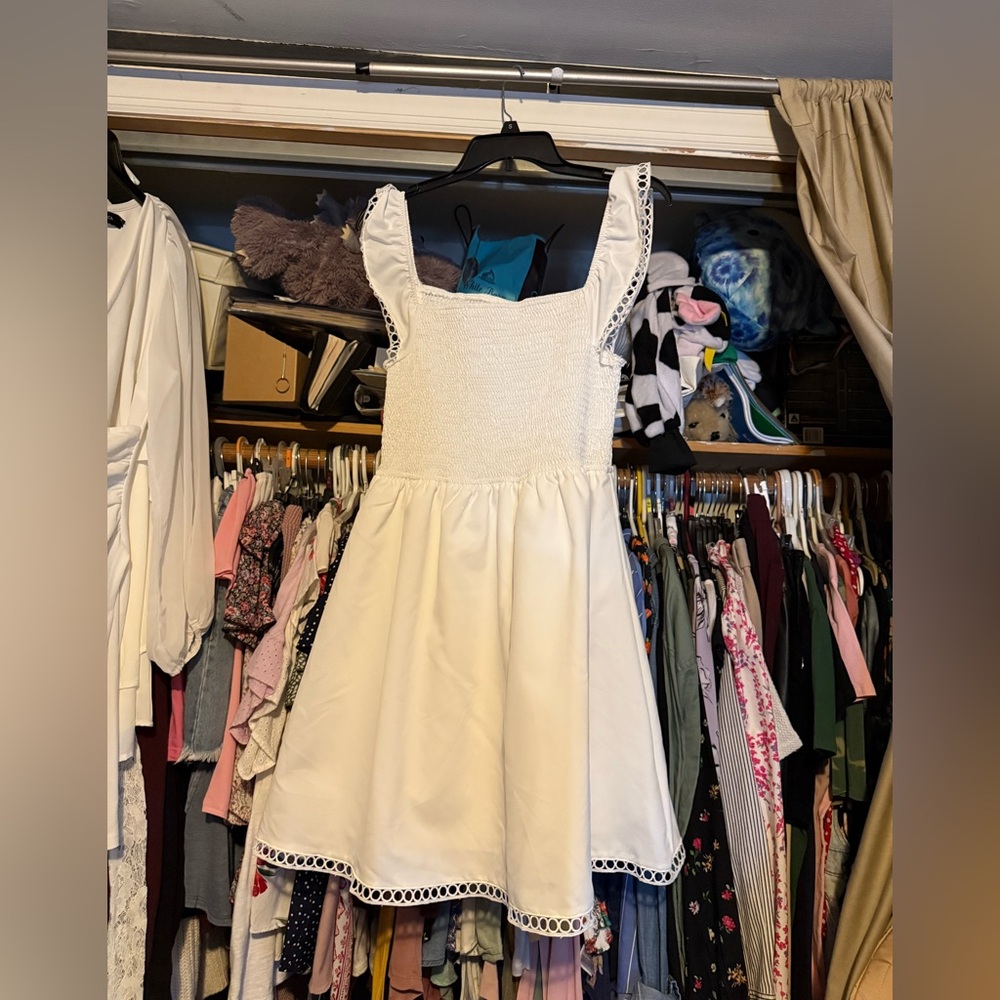 Lace trim, square neck white dress
